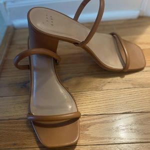 Women’s Sandals